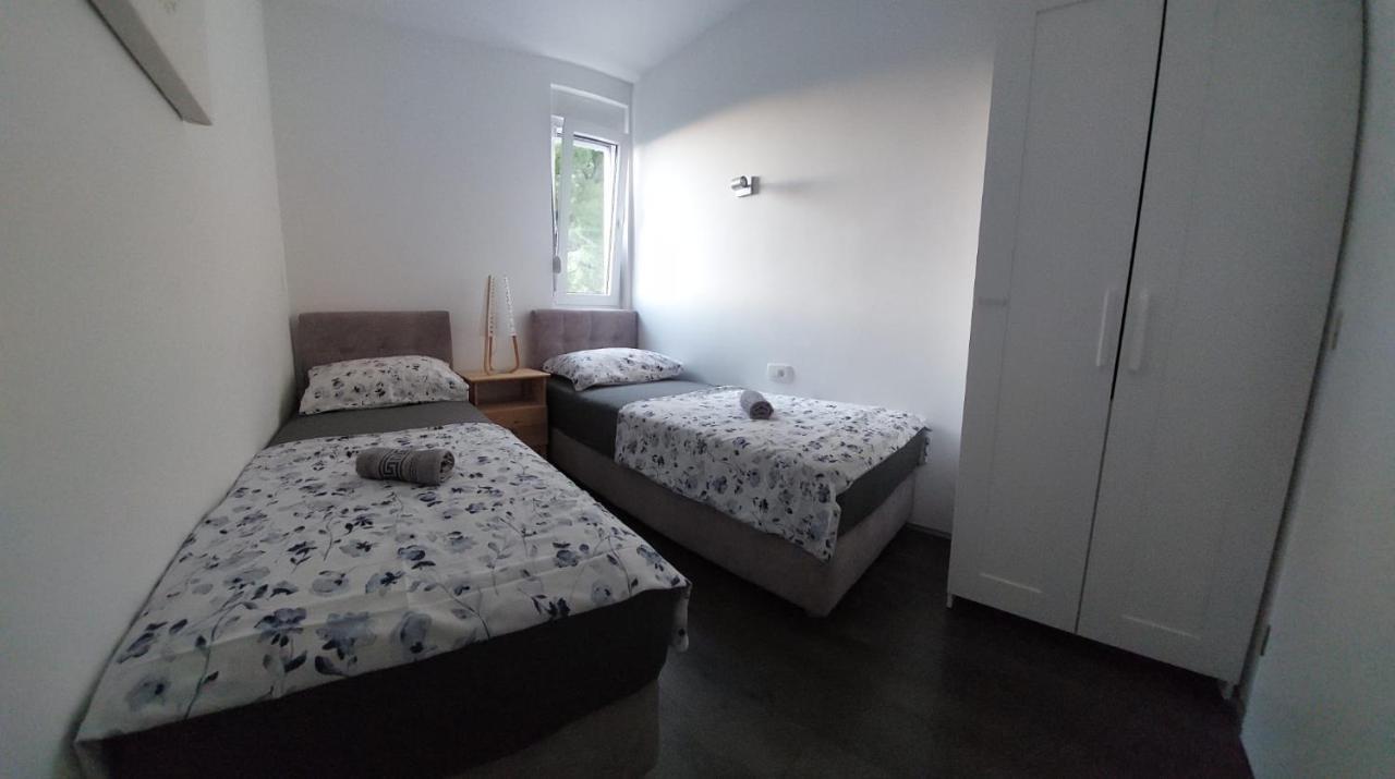 Villa Jolara-Luxury Apartment A8 Mimice Zewnętrze zdjęcie